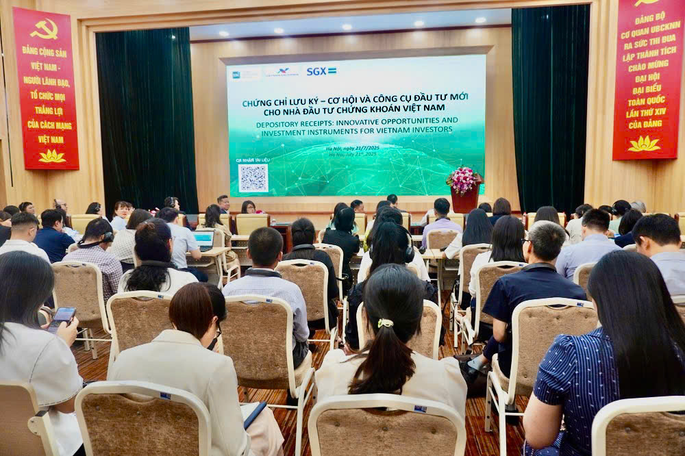 Hội thảo thu hút sự quan tâm từ nhiều doanh nghiệp niêm yết, công ty chứng khoán và nhà đầu tư