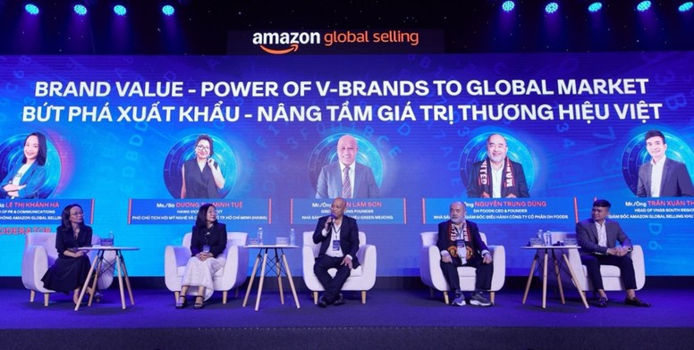 Các doanh nghiệp chia sẻ kinh nghiệm xuất khẩu điện tử tại hội nghị