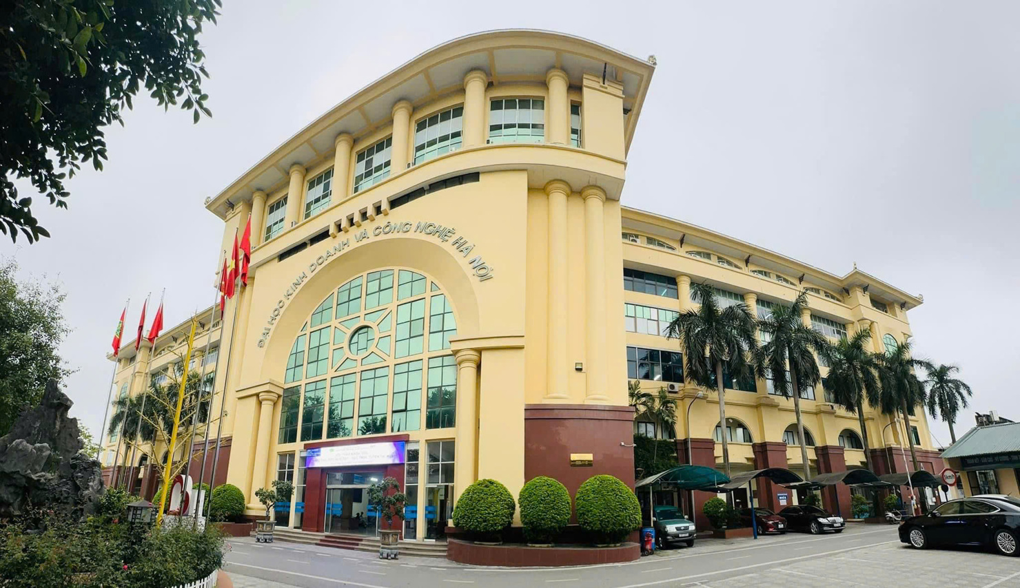 Trường Đại học Kinh doanh và Công nghệ Hà Nội 