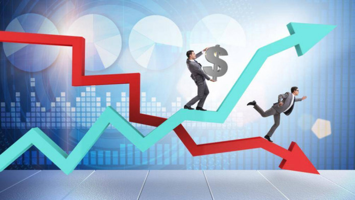 Không nên cầm toàn bộ tiền mặt để chờ điều chỉnh sâu, bởi rất khó dự báo các đợt điều chỉnh ngắn trong một chu kỳ tăng trưởng lớn.
