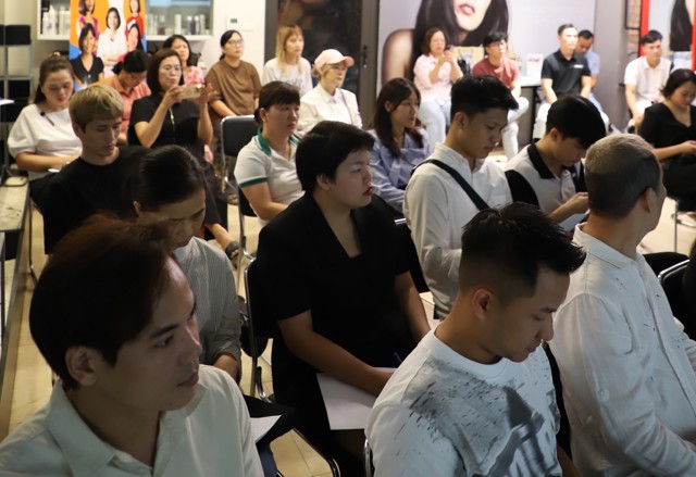 Hội thảo chuyên đề: “Cập nhật Thuế và Kế toán 2025” dành cho gần 100 Chủ hộ kinh doanh salon tóc.