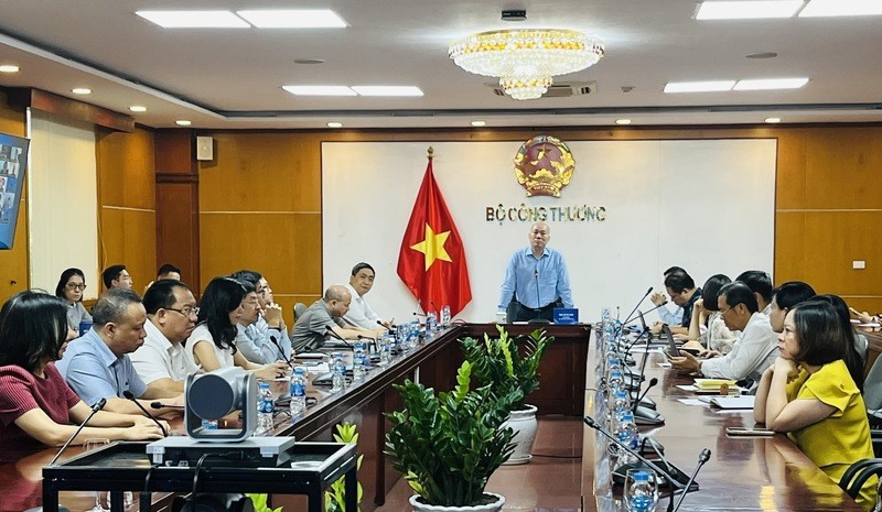 Toàn cảnh hội nghị.