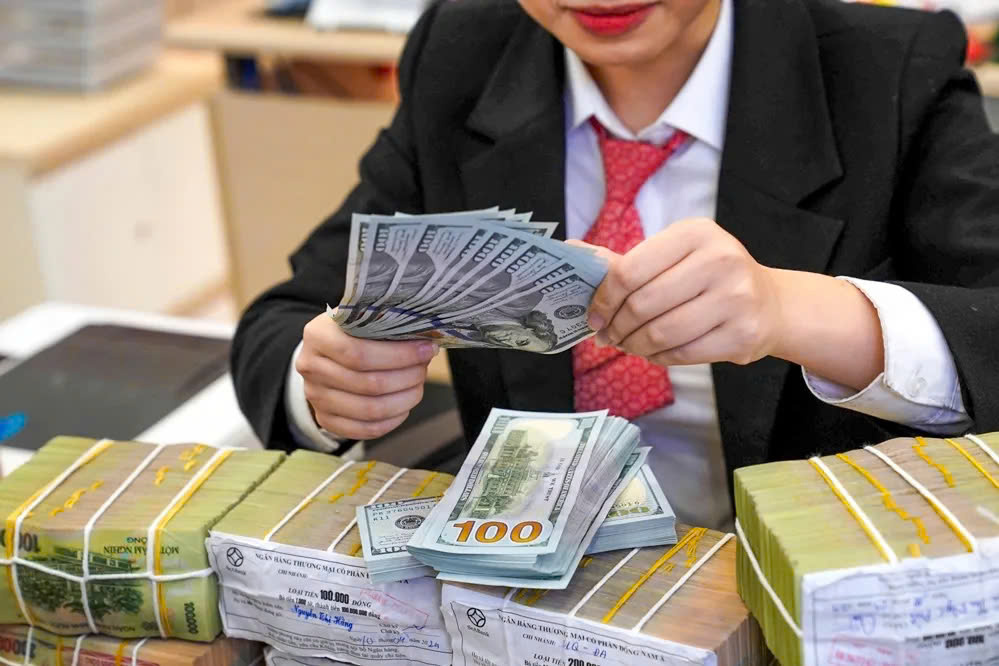 Hiện đồng USD đã tăng giá khá mạnh so với các đồng tiền mạnh khác. Ảnh minh hoạ: ST