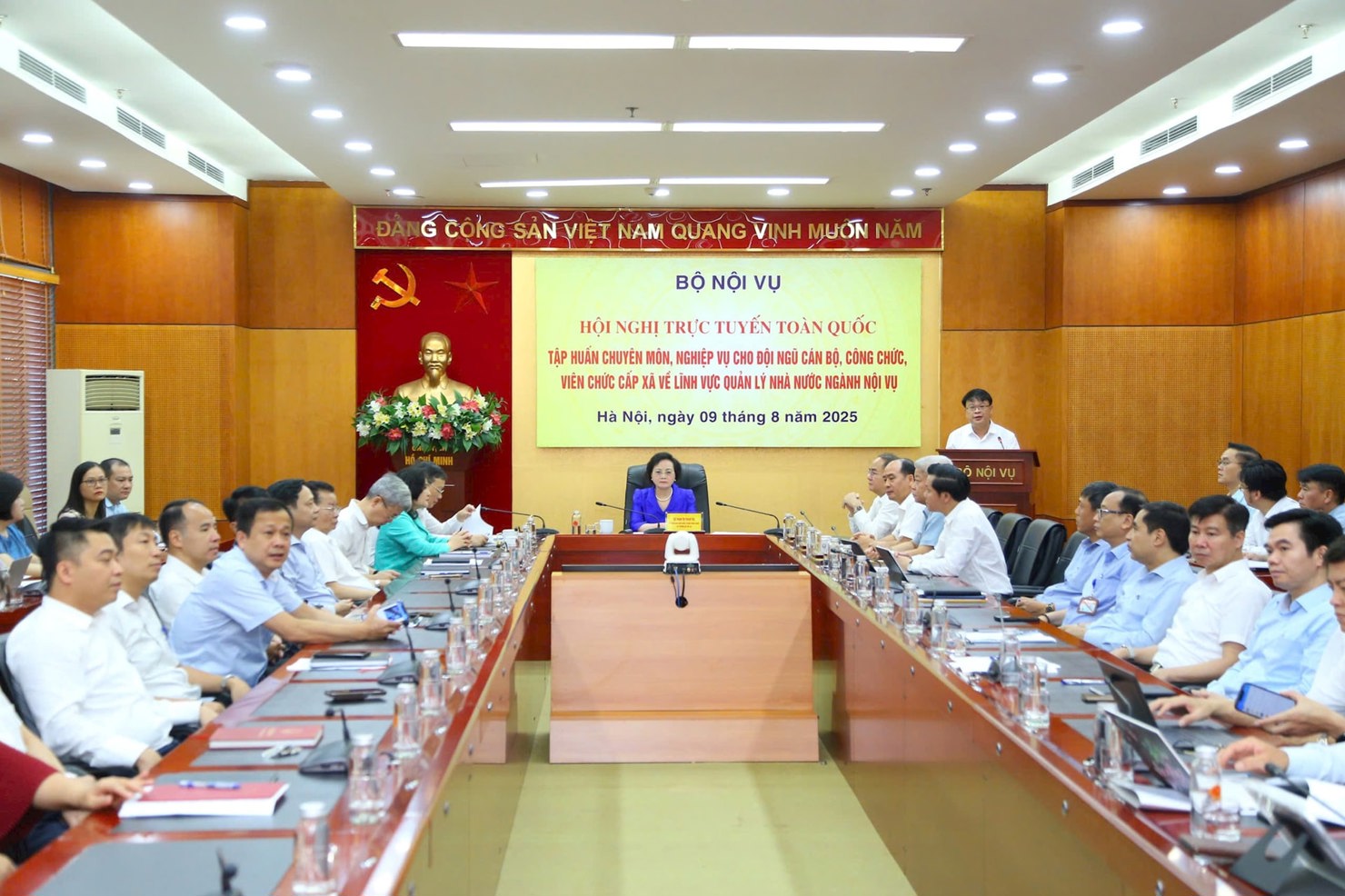 Điểm cầu tại trụ sở Bộ Nội vụ.