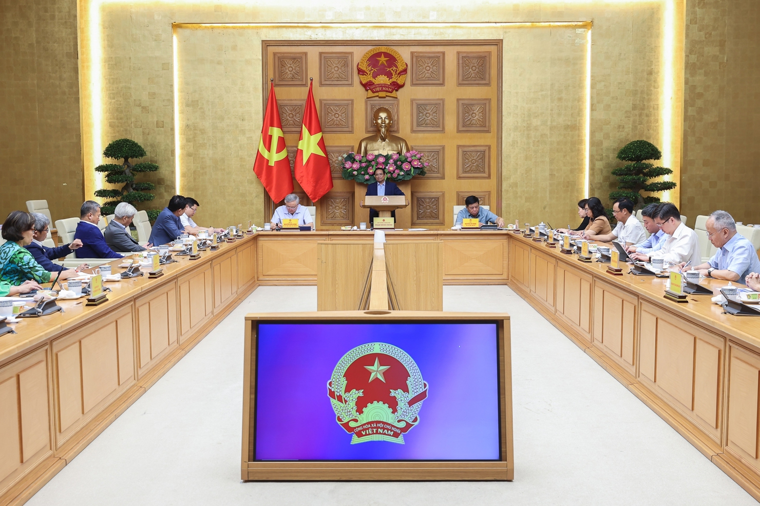 Thủ tướng khẳng định, phát triển kinh tế tư nhân là một trong những khâu đột phá nhất để phát triển nền kinh tế. Ảnh: VGP