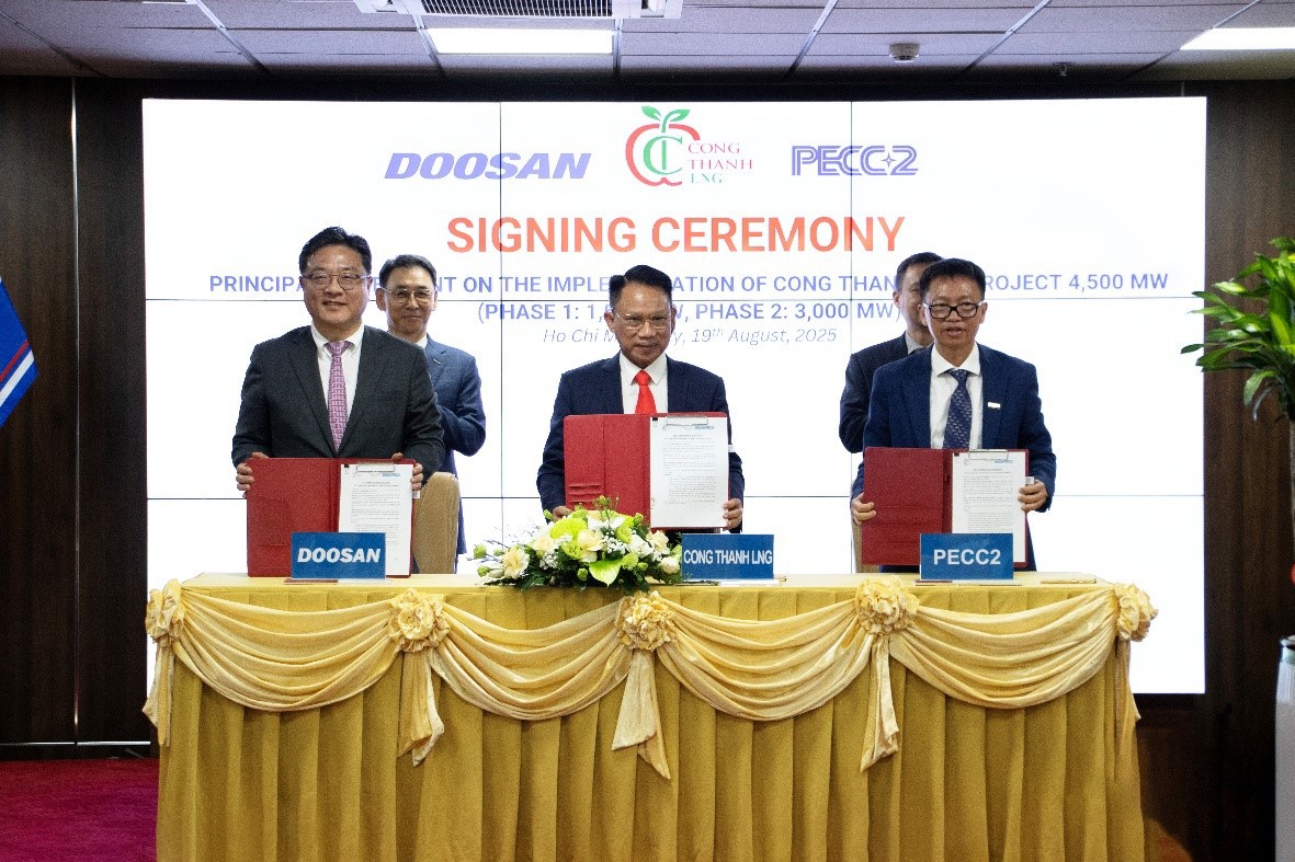 Lễ ký kết thỏa thuận nguyên tắc thực hiện Dự án Nhà máy điện Công Thanh 4.500MW.