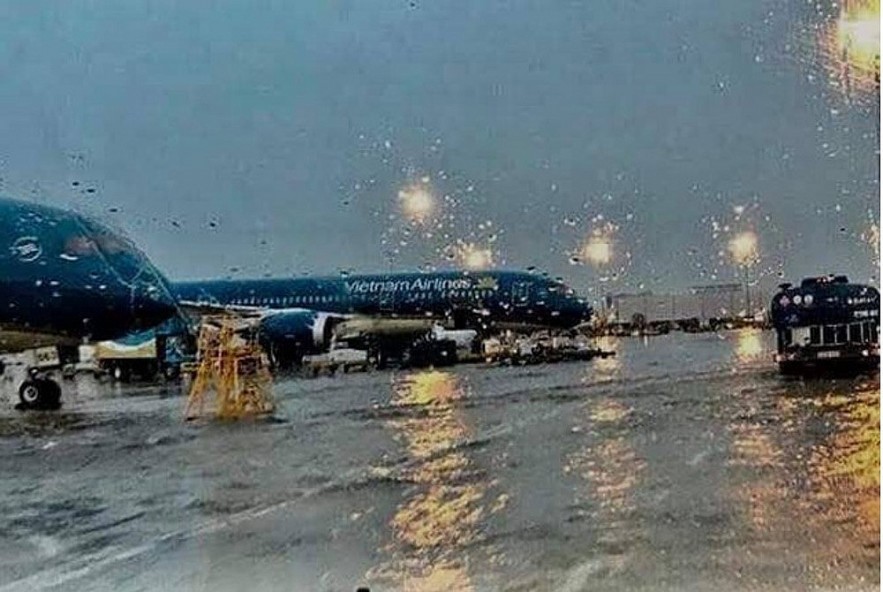 Do ảnh hưởng bão số 5 Kajiki, nhiều chuyến bay bị hủy. Ảnh minh họa