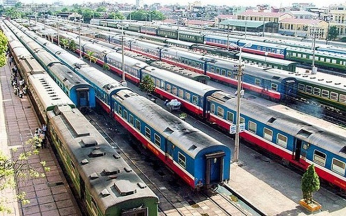 5 lĩnh vực trọng điểm, gồm: đường bộ, hàng hải và đường thủy nội địa, phát triển đô thị, đường sắt và hàng không được đơn giản hóa để giảm bớt thủ tục hành chính.