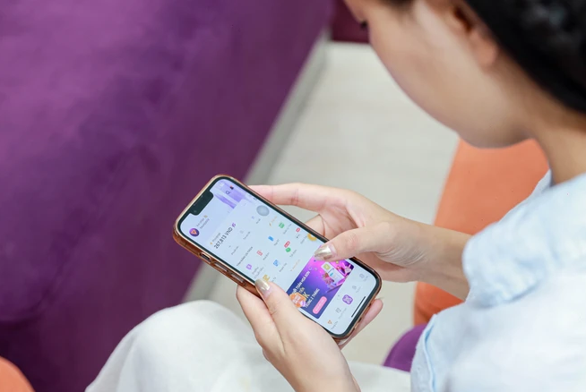 Khách hàng có thể đăng ký sử dụng dịch vụ TPBank ngay trên nền tảng trực tuyến, nhanh chóng và tiện lợi.