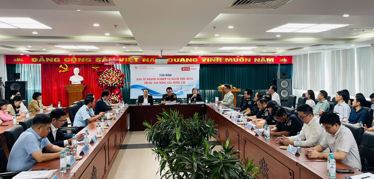 Toàn cảnh buổi Tọa đàm. Ảnh: Lê Văn