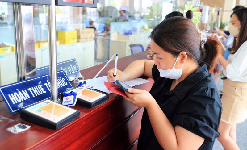 Phương án đã bãi bỏ quy định khai thuế giá trị gia tăng, thu nhập cá nhân phải nộp theo tháng tăng thêm so với số đã kê khai theo quý.