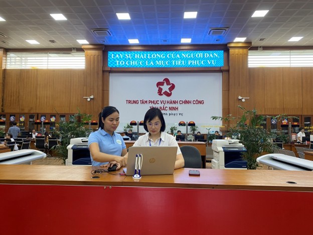 Trung tâm Phục vụ hành chính công tỉnh Bắc Ninh - Lấy sự hài lòng của người dân và doanh nghiệp là mục tiêu phục vụ.