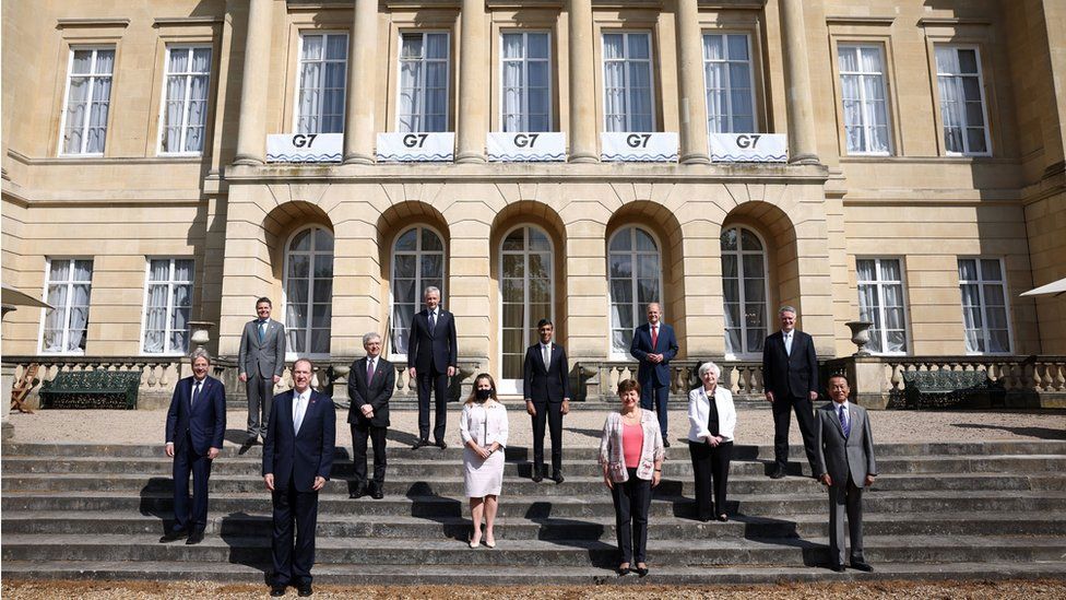 C&aacute;c l&atilde;nh đạo G7 chụp ảnh tại Lancaster House, London, 5/6/2021. Photo: BBC.
