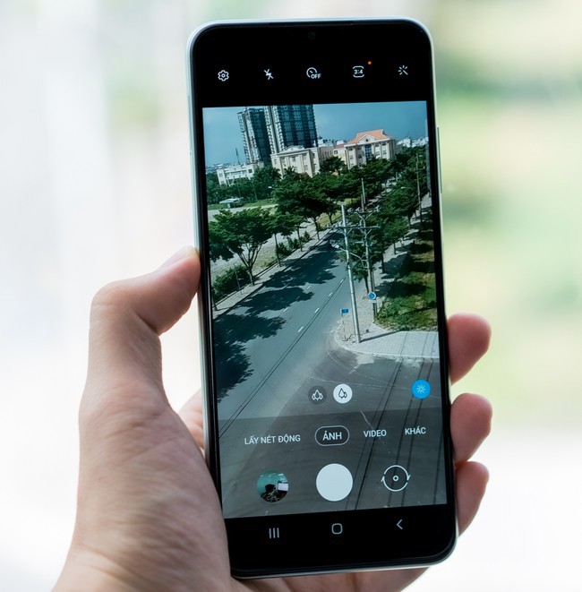 Mẫu smartphone 5G “siêu rẻ” của Samsung sắp được bán tại Việt Nam - Ảnh 1