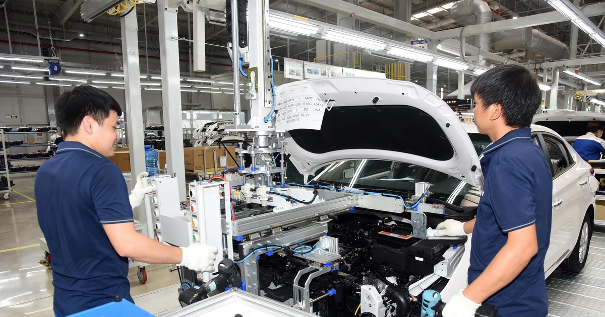 Lắp ráp ô-tô tại Nhà máy Hyundai Thành Công 2 (Ninh Bình), thuộc Tập đoàn Thành Công. Ảnh: Trần Hải