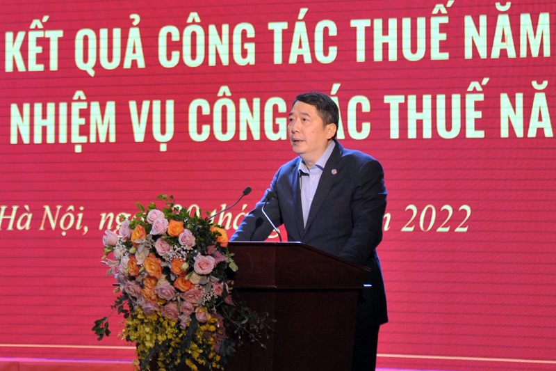 Thứ trưởng Bộ T&agrave;i ch&iacute;nh Cao Anh Tuấn trực tiếp phụ tr&aacute;ch Tổng cục Thuế ph&aacute;t biểu chỉ đạo Hội nghị.