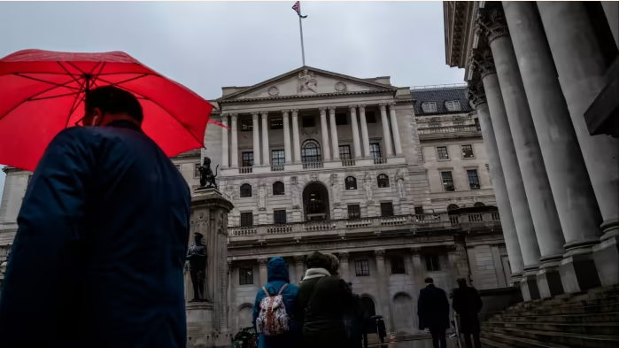 Ngân hàng trung ương Anh tăng lãi suất lần thứ 10 liên tiếp và là mức cao nhất kể từ cuộc khủng hoảng tài chính toàn cầu năm 2008. Ảnh: Financial Times