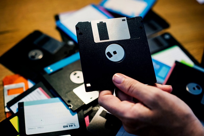 Đĩa mềm (floppy disk)