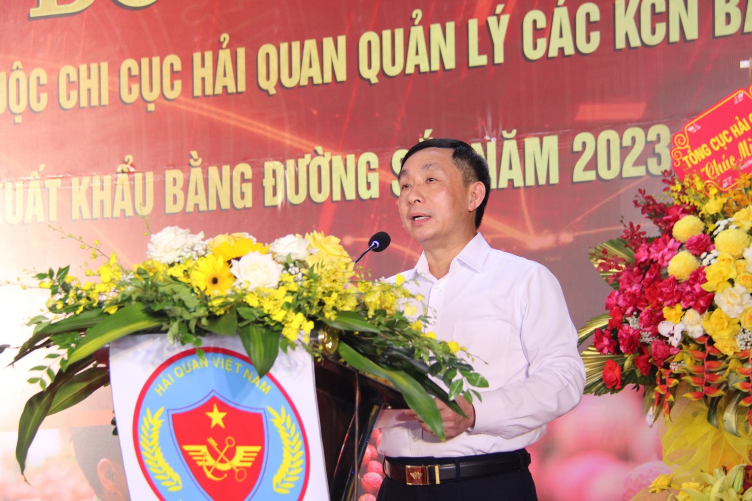 Ph&oacute; Tổng cục trưởng Tổng cục Hải quan Ho&agrave;ng Việt Cường Ph&aacute;t biểu tại buổi lễ.