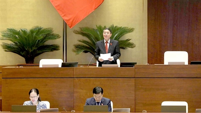 Phó Chủ tịch Quốc hội Nguyễn Đức Hải điều hành phiên họp. Ảnh: Hồ Long