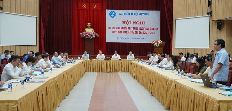 BHXH Việt Nam tổ chức Hội nghị chia sẻ kinh nghiệm ph&aacute;t triển người tham gia BHXH, BHYT, bảo hiểm thất nghiệp năm 2023 v&agrave; giai đoạn 2023-2025 tại TP. Hồ CH&iacute; Minh.