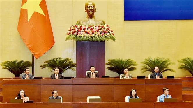 Chủ tịch Quốc hội Vương Đình Huệ chủ trì Diễn đàn Người lao động năm 2023. Ảnh: Lâm Hiển