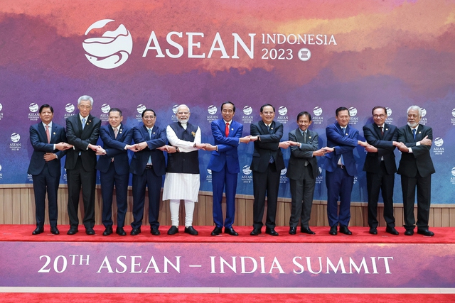 Thủ tướng Phạm Minh Ch&iacute;nh v&agrave; Trưởng đo&agrave;n c&aacute;c nước tham dự Hội nghị Cấp cao ASEAN-Ấn Độ lần thứ 20 - Ảnh: VGP/Nhật Bắc
