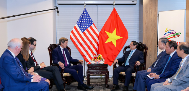 Thủ tướng Phạm Minh Ch&iacute;nh đề nghị Hoa Kỳ tiếp tục hỗ trợ c&aacute;c nỗ lực của Việt Nam nhằm đạt ph&aacute;t thải r&ograve;ng bằng 0 v&agrave;o năm 2050 - Ảnh: VGP/Nhật Bắc