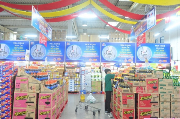 MM Mega Market Việt Nam triển khai Chương trình “Đánh bại lạm phát, Mua hàng bình ổn, Tiết kiệm thông minh” với hơn 1.000 mặt hàng bình ổn giá.