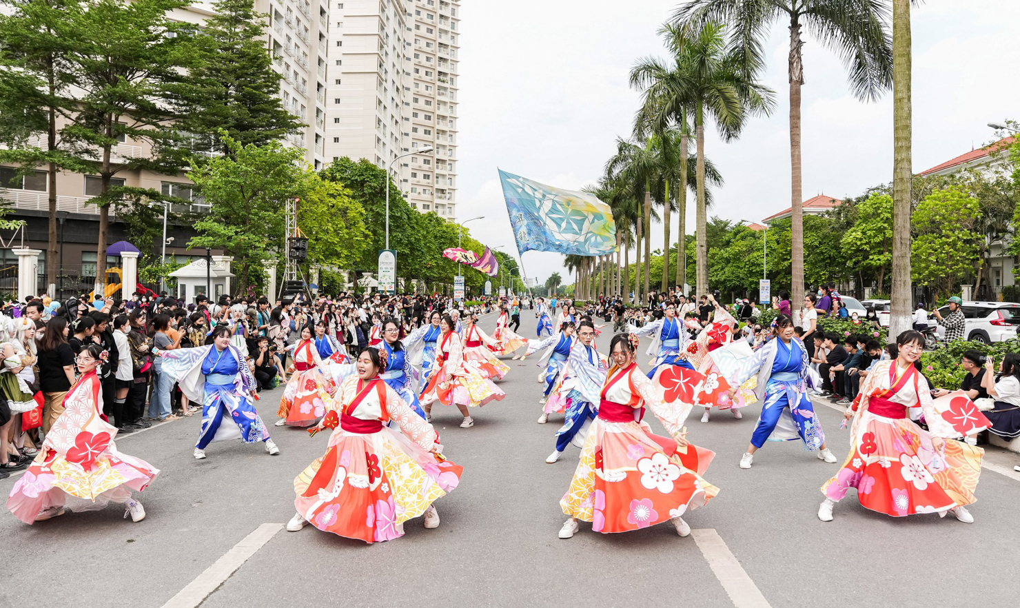 Nhiều hoạt động văn hóa được tổ chức thường niên tại khu đô thị Mailand Hanoi City. Ảnh: Thu Hoài