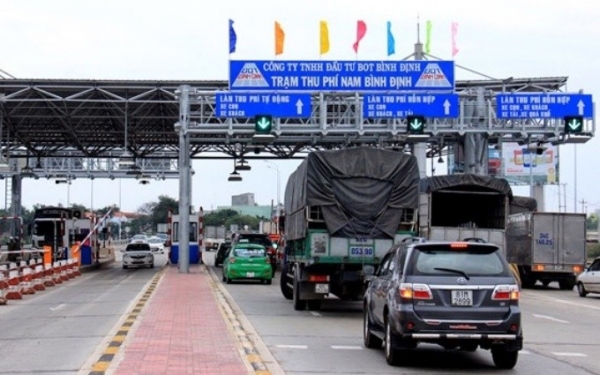 Hiện nay, theo báo cáo có 8 dự án BOT đã hoàn thành nhưng doanh thu không đạt, ngân hàng sốt ruột như ngồi trên đống lửa.