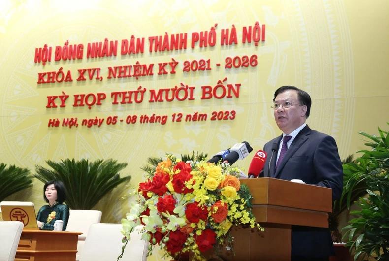 B&iacute; thư Th&agrave;nh ủy H&agrave; Nội Đinh Tiến Dũng ph&aacute;t biểu chỉ đạo. Ảnh: Duy Linh.