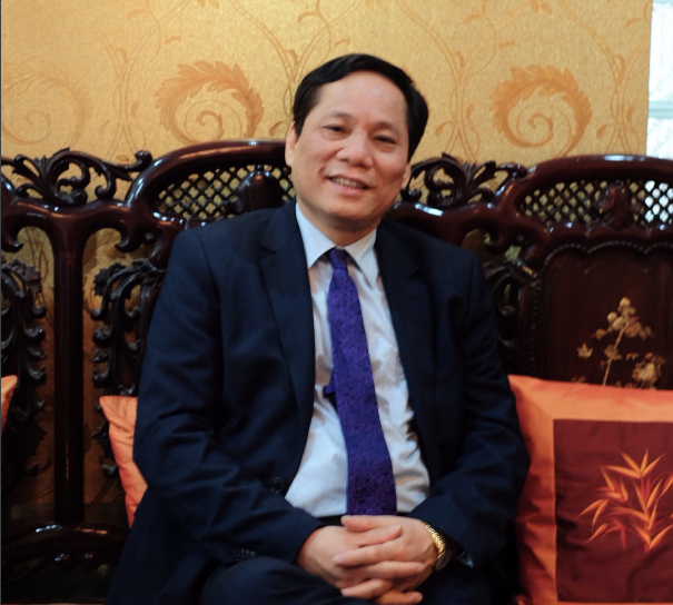 PGS.TS. Nguyễn B&aacute; Minh - nguy&ecirc;n Viện trưởng Viện Kinh tế - T&agrave;i ch&iacute;nh.
