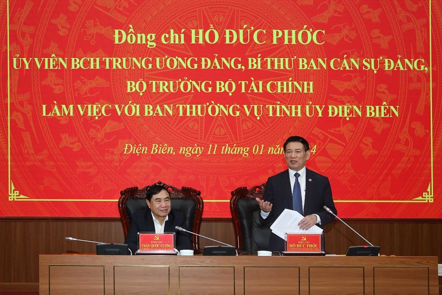 Bộ trưởng Hồ Đức Phớc ph&aacute;t biểu tại buổi l&agrave;m việc.&nbsp;