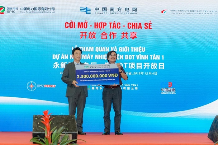 Dự án Vĩnh Tân 1 ủng hộ 2.3 tỷ đồng cải tạo đường giao thông xã Vĩnh Tân.