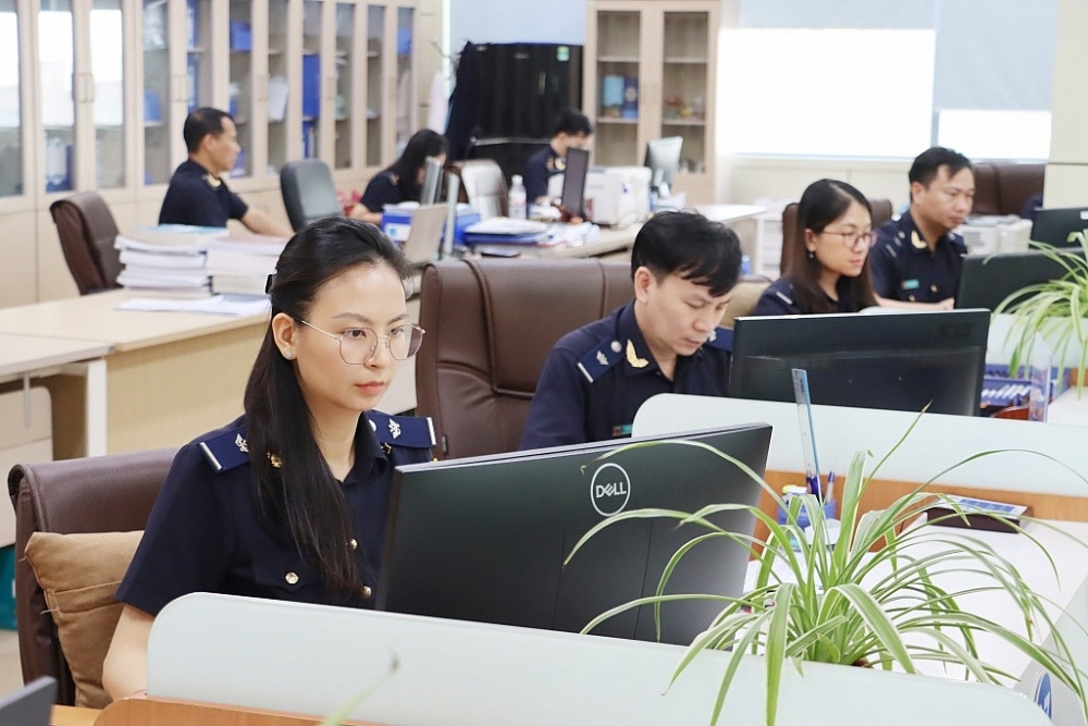 Hoạt động nghiệp vụ tại Cục Hải quan Quảng Ninh.
