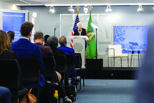 Bộ trưởng Tài chính Hoa Kỳ Janet Yellen phát biểu ở Atlantic Council, trình bày khái niệm “friend-shoring”, 13/4/2022. Ảnh: Atlantic Council