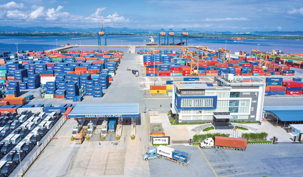 Cảng cạn Nam Đình Vũ  giai đoạn 1) là 1 trong 3 cảng mới được bổ sung trong Danh mục cảng cạn Việt Nam.