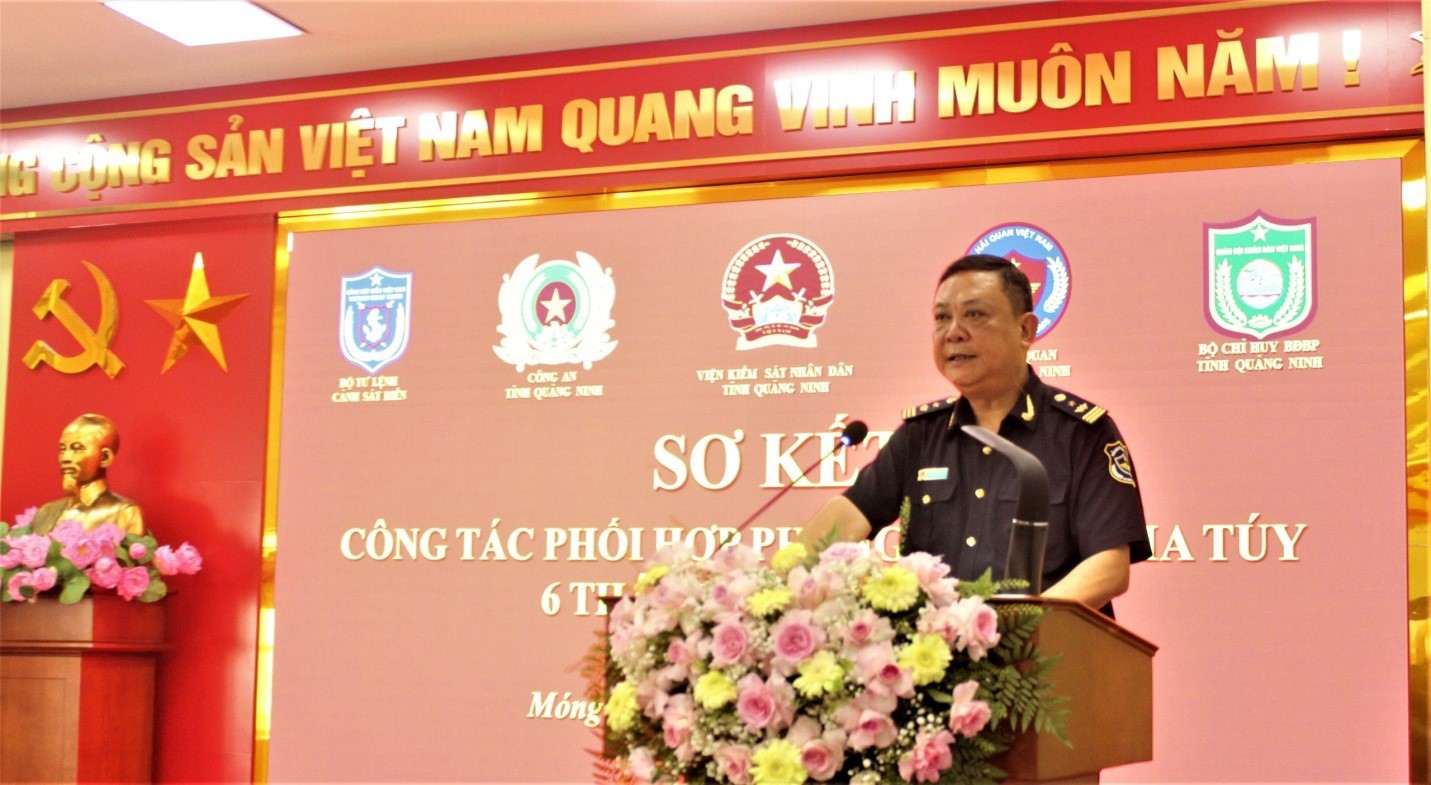 &Ocirc;ng Phạm Quốc Hưng &ndash; Ph&oacute; Cục trưởng Cục Hải quan Quảng Ninh ph&aacute;t biểu tại hội nghị.