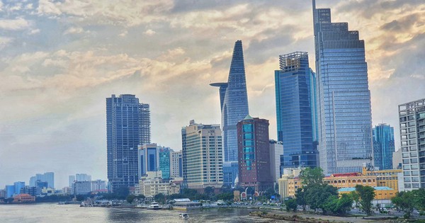 Thị trường bất động sản TP. Hồ Chí Minh thiếu nguồn cung dành cho người có thu nhập trung bình, thu nhập thấp.