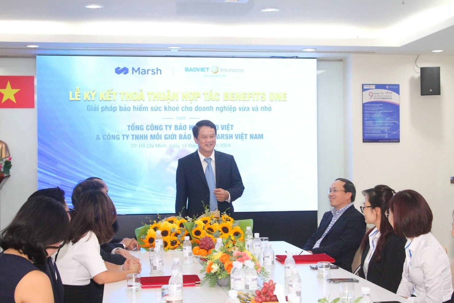 Bảo hiểm Bảo Việt và Marsh Việt Nam ký kết thỏa thuận bảo hiểm cho doanh nghiệp vừa và nhỏ  - Ảnh 1
