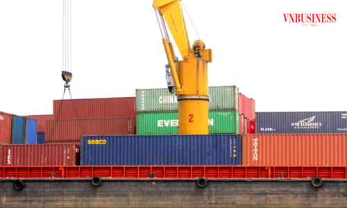 Giá cước container tăng vọt trở lại đang tạo áp lực rất lớn cho các DN xuất khẩu nông sản.