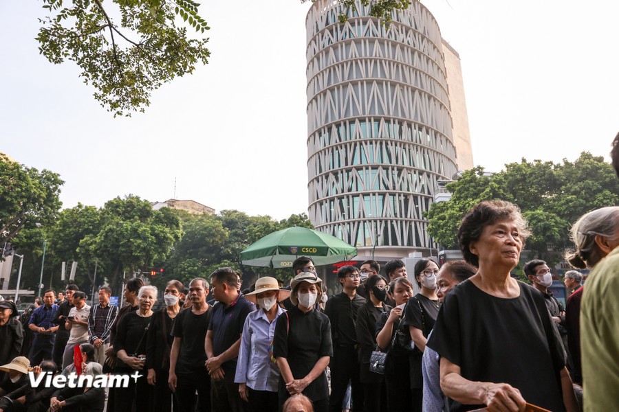 Lễ truy điệu Tổng B&iacute; thư Nguyễn Ph&uacute; Trọng sẽ diễn ra từ 13 giờ thứ S&aacute;u, ng&agrave;y 26/7/2024. (Ảnh: Minh Sơn/Vietnam+)