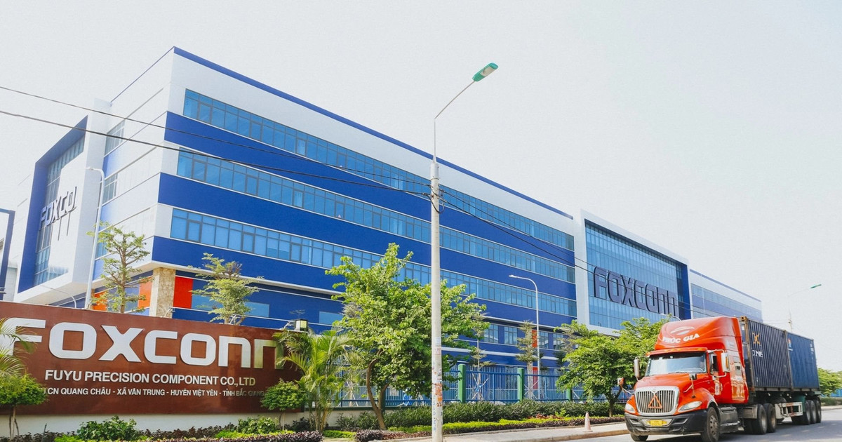 Trong những năm gần đây, tập đoàn Foxconn và công ty con đã đầu tư, xây dựng nhà máy sản xuất linh kiện tại Việt Nam