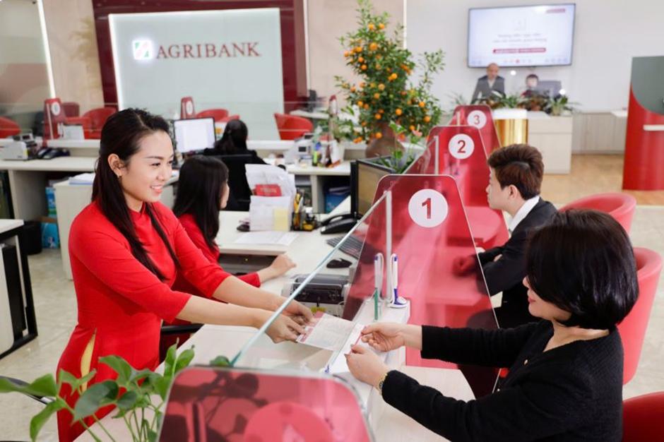 Agribank xác định "Khách hàng là trung tâm" là phương châm cốt lõi trong chiến lược phát triển sản phẩm dịch vụ