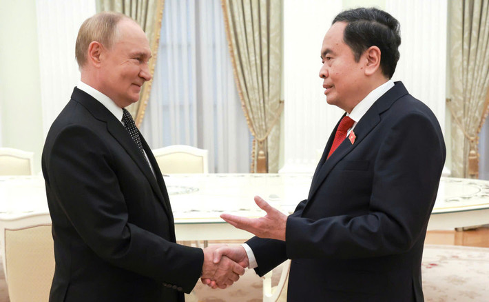 Chủ tịch Quốc hội Trần Thanh Mẫn hội kiến Tổng thống Li&ecirc;n bang Nga Vladimir Putin. Ảnh: Thống Nhất &ndash; TTXVN.