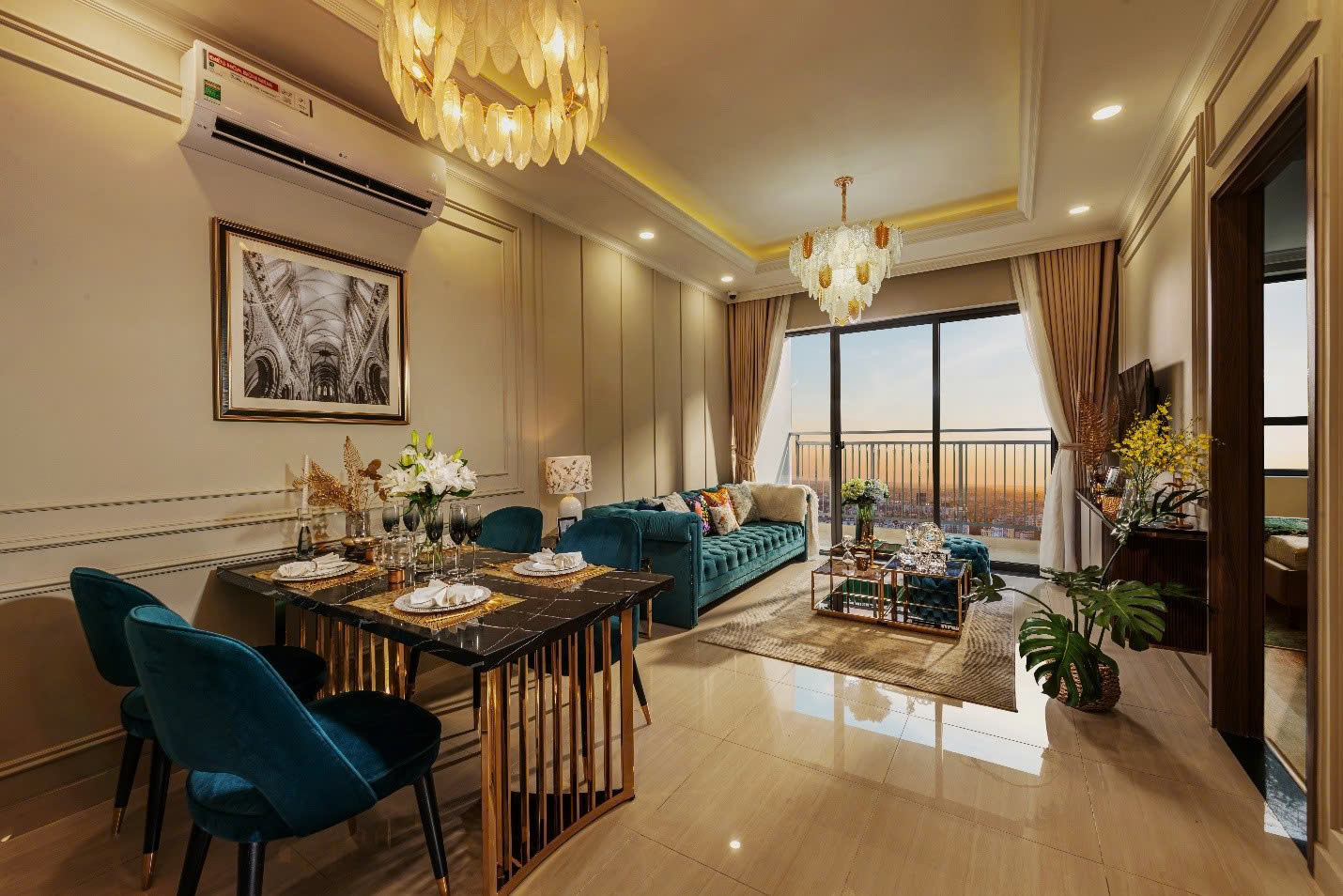 Căn hộ ngập tr&agrave;n &aacute;nh s&aacute;ng tại Hanoi Melody Residences. Ảnh: HTN