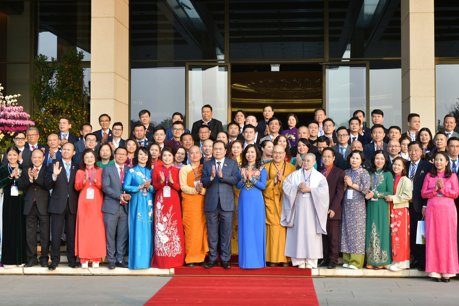 Chủ tịch Quốc hội Trần Thanh Mẫn gặp mặt đoàn kiều bào tiêu biểu tham dự Chương trình “Xuân quê hương 2025” - Ảnh 5