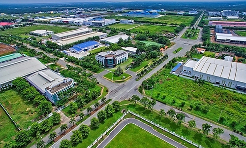 3 tháng đầu năm 2025, nhóm cổ phiếu ngành BĐS KCN tiếp tục đà tăng tốc mạnh và là một trong những ngành "dẫn sóng" của thị trường chứng khoán.