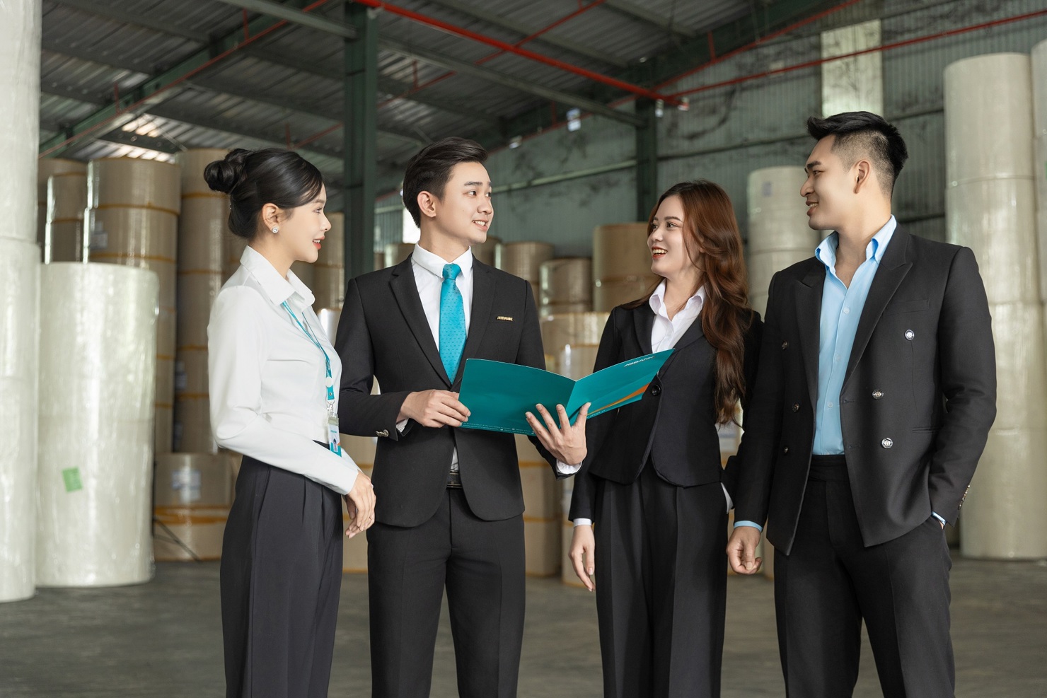 Nền tảng bongdaso com Business tiếp tục duy trì đà tăng trưởng với tỷ lệ số lượng giao dịch trên kênh số chiếm tỷ trọng 56% trong tổng lượng giao dịch của Khách hàng doanh nghiệp tại bongdaso com.
